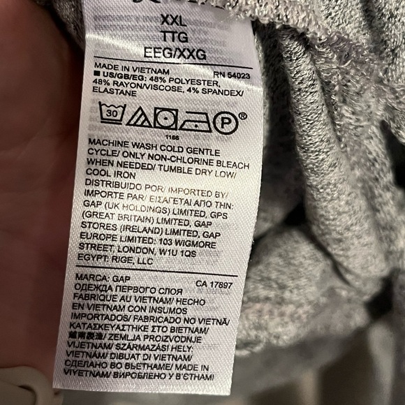 Gap Gray Short Sleeve Tie Wrap Around Tee NWT - Picture 11 of 12